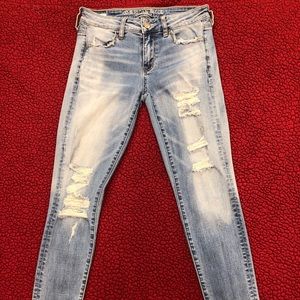 American Eagle Ripped Jeggings